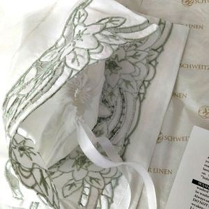 *SOLD* SCHWEITZER LINEN Sateen Neck Roll Pillowcase 10"x14" "Belagio"  $130